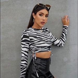 Shein tops Zebra Striped Crop Tee S